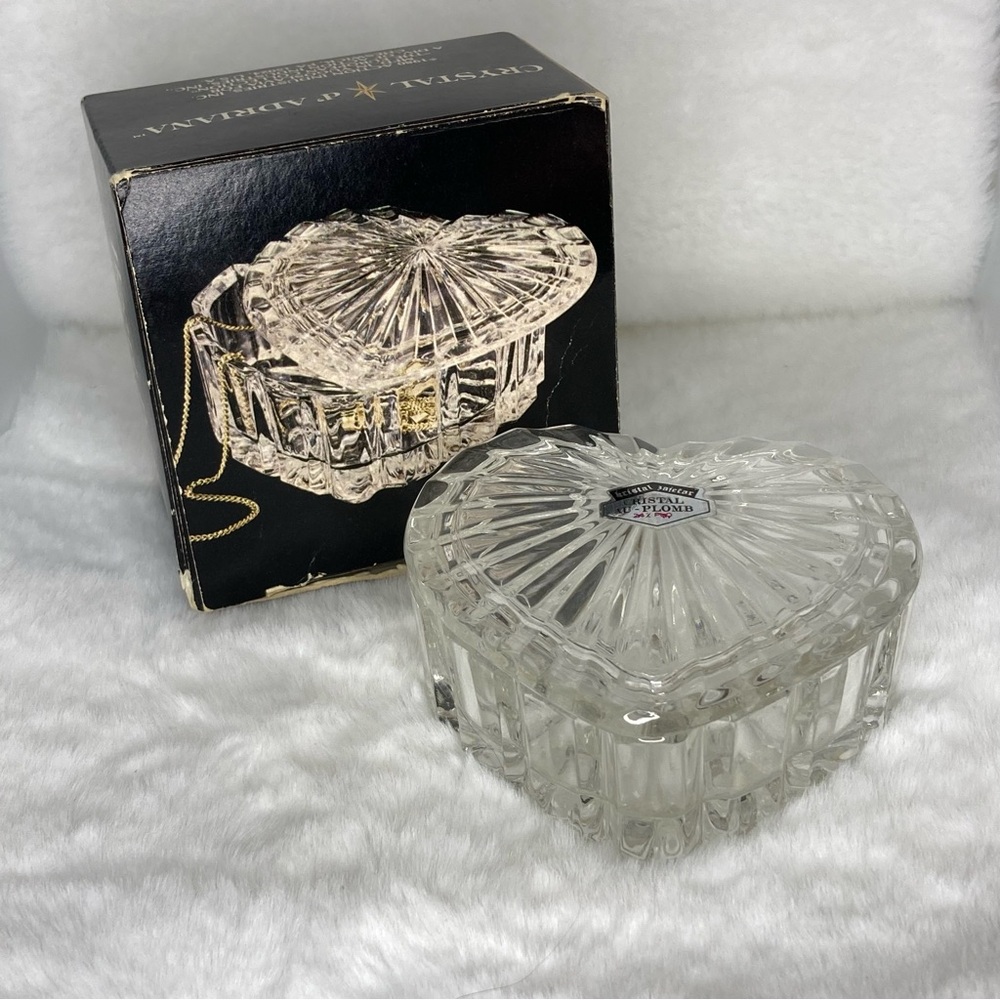 VINTAGE CRYSTAL HEART TRINKET BOX